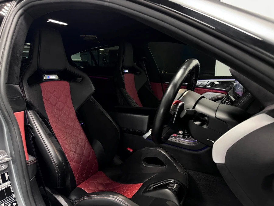 BMW M8 Competition Step Black #23