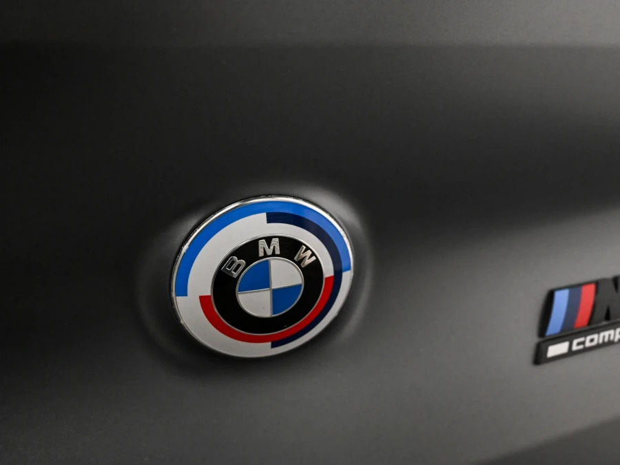 BMW M8 Competition Step Black #42