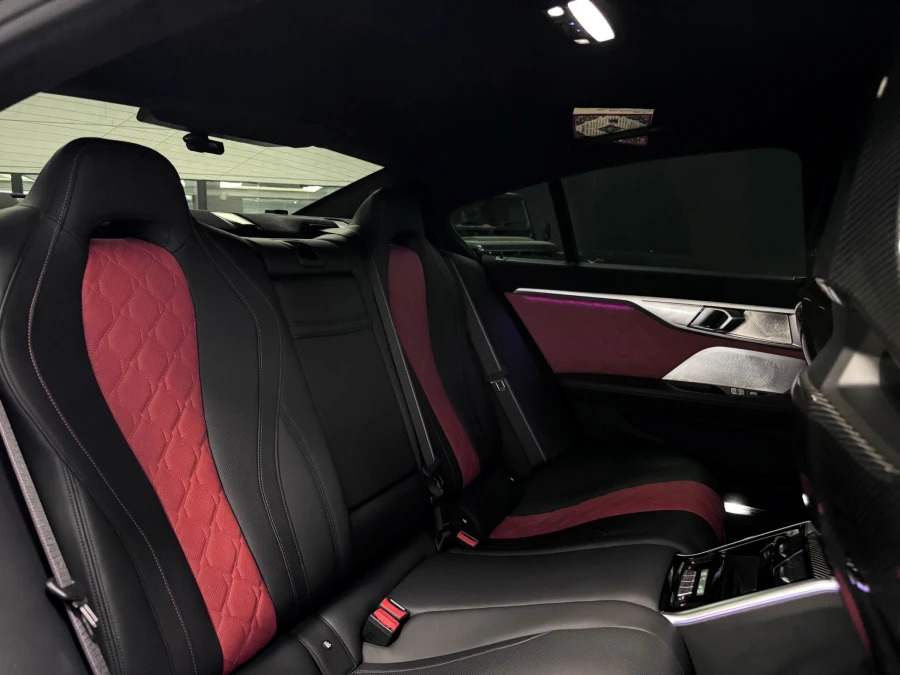 BMW M8 Competition Step Black #22
