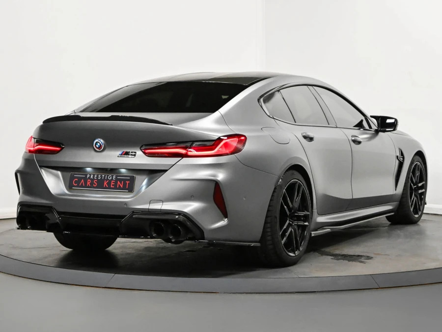 BMW M8 Competition Step Black #24