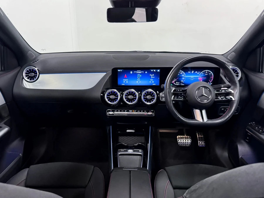 Mercedes-Benz GLA Class 2.0 Gla220d Amg Line Premium Plus Suv KW74YHH Black #2