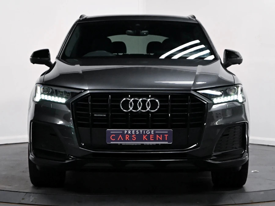 Audi Q7 S Line Blue #15