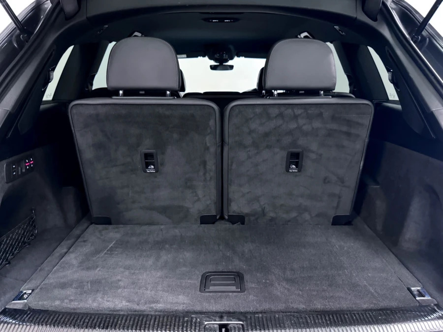 Audi Q7 S Line Blue #8