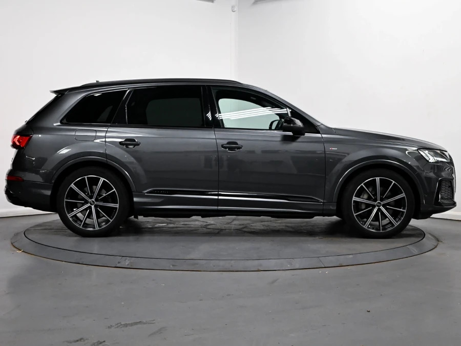 Audi Q7 S Line Blue #17