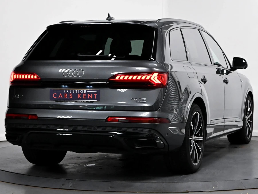 Audi Q7 S Line Blue #18