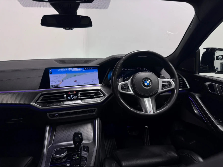 BMW X6 X6 M50d Black #27