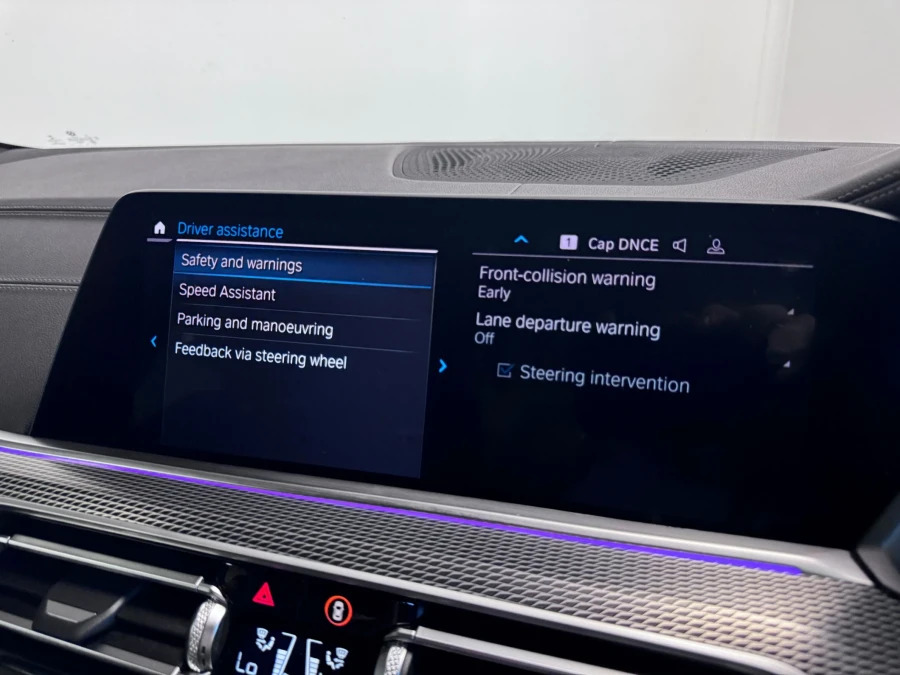 BMW X6 X6 M50d Black #50
