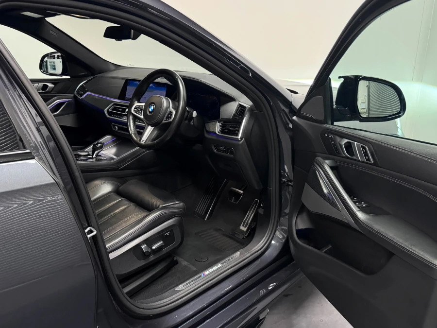 BMW X6 X6 M50d Black #29