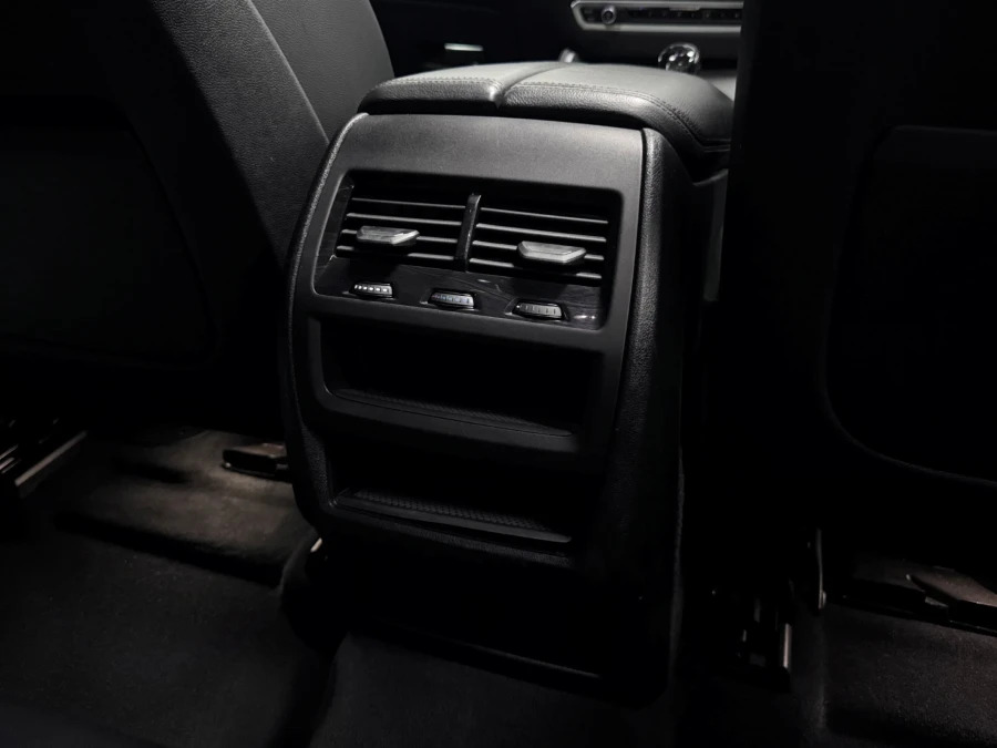 BMW X6 X6 M50d Black #16