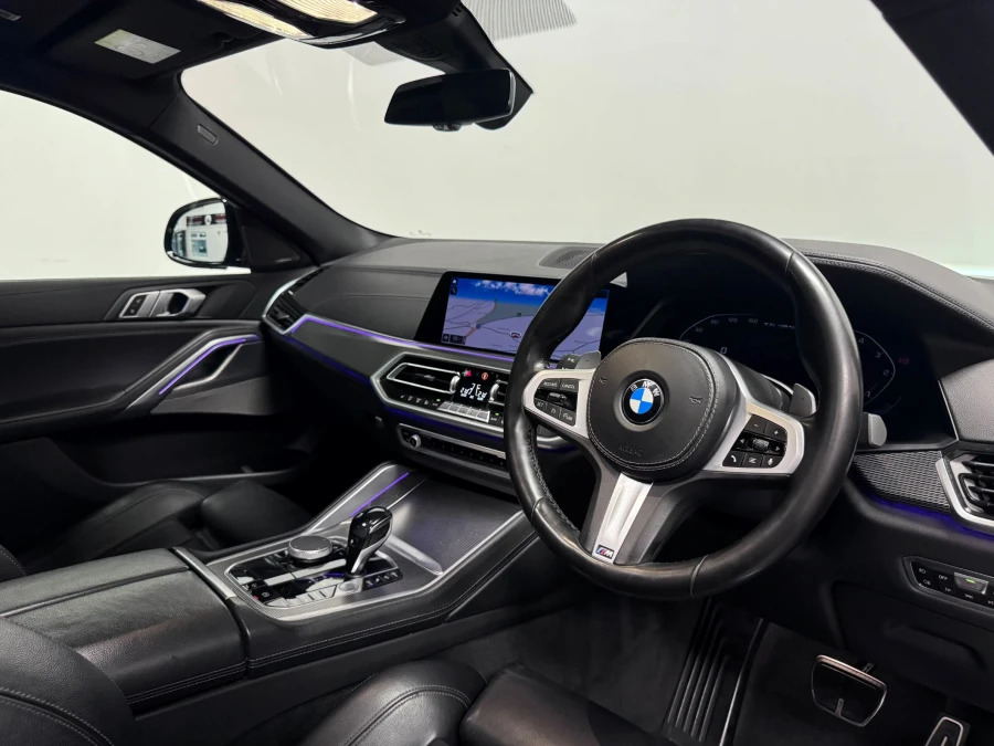 BMW X6 X6 M50d Black #30