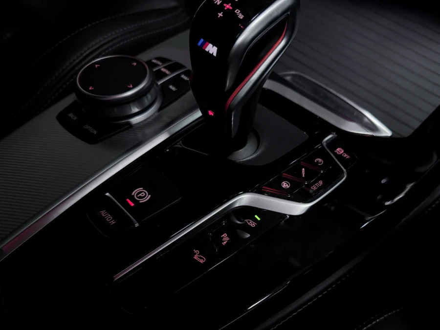 BMW X4 M X4 M Competition Black #36