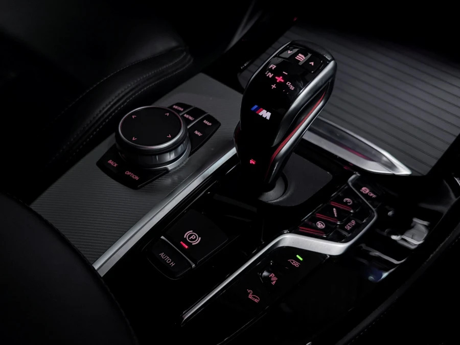 BMW X4 M X4 M Competition Black #35