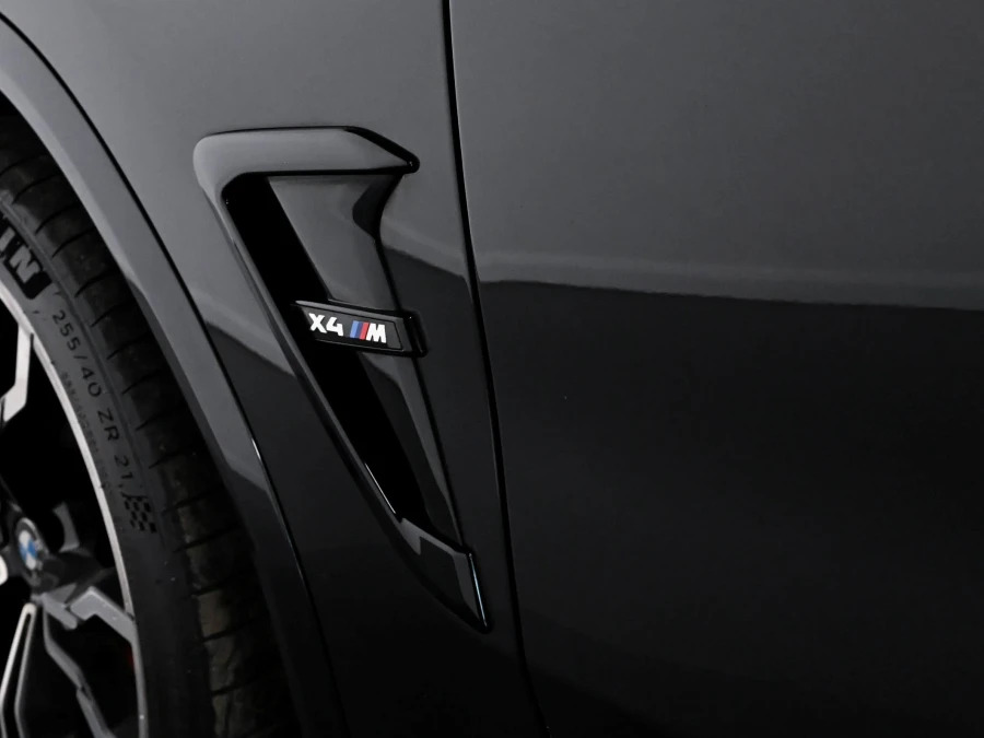 BMW X4 M X4 M Competition Black #8