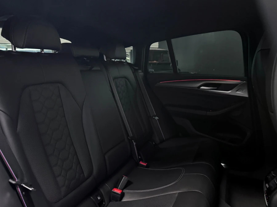 BMW X4 M X4 M Competition Black #20