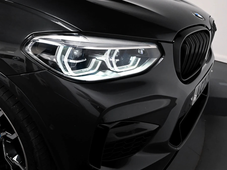 BMW X4 M X4 M Competition Black #17