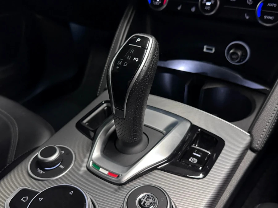 Alfa Romeo Stelvio Suv Red #33