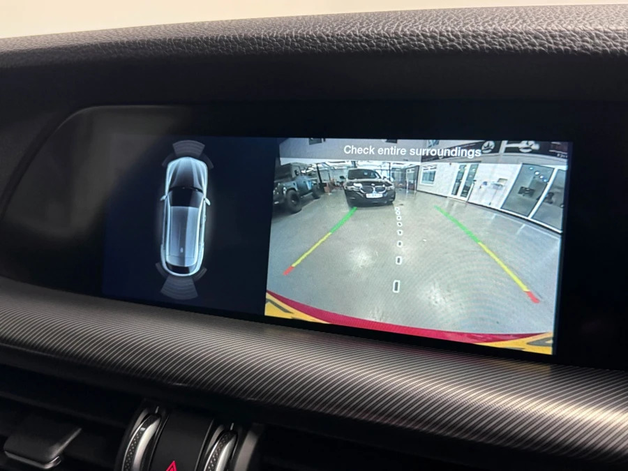 Alfa Romeo Stelvio Suv Red #14