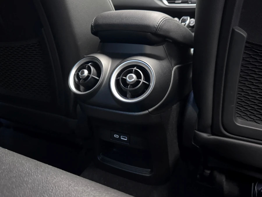 Alfa Romeo Stelvio Suv Red #25