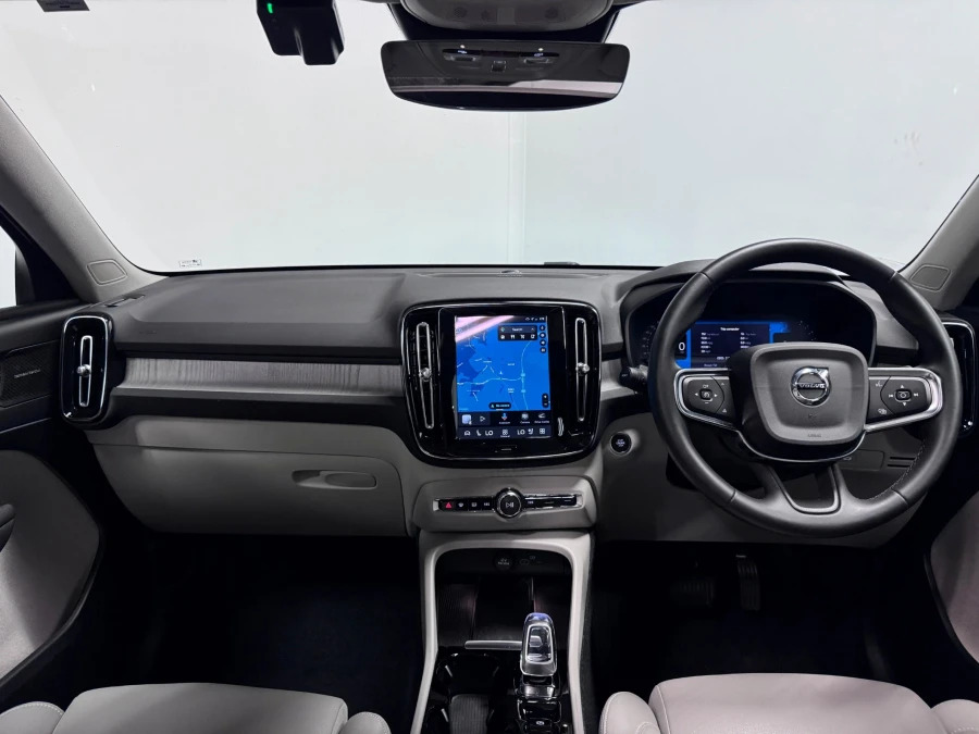 Volvo XC40 Ultra Dark B3 163 Hp AX24CZB Grey #2