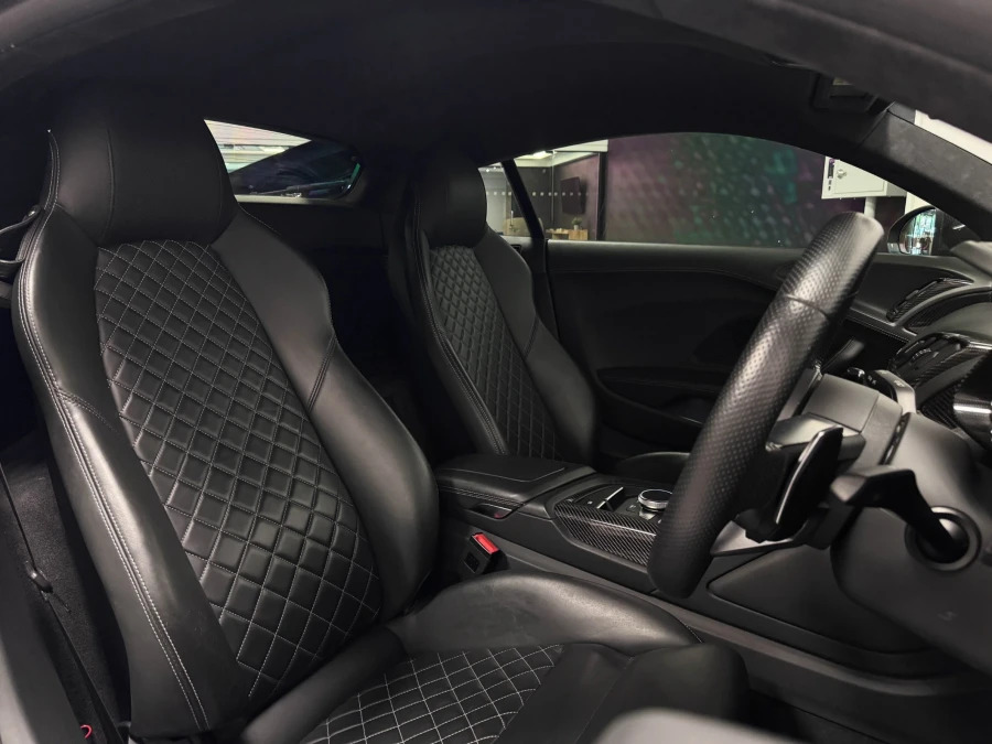 Audi R8 Spyder Carbon Black V10 Performance Quattro 620Ps #24