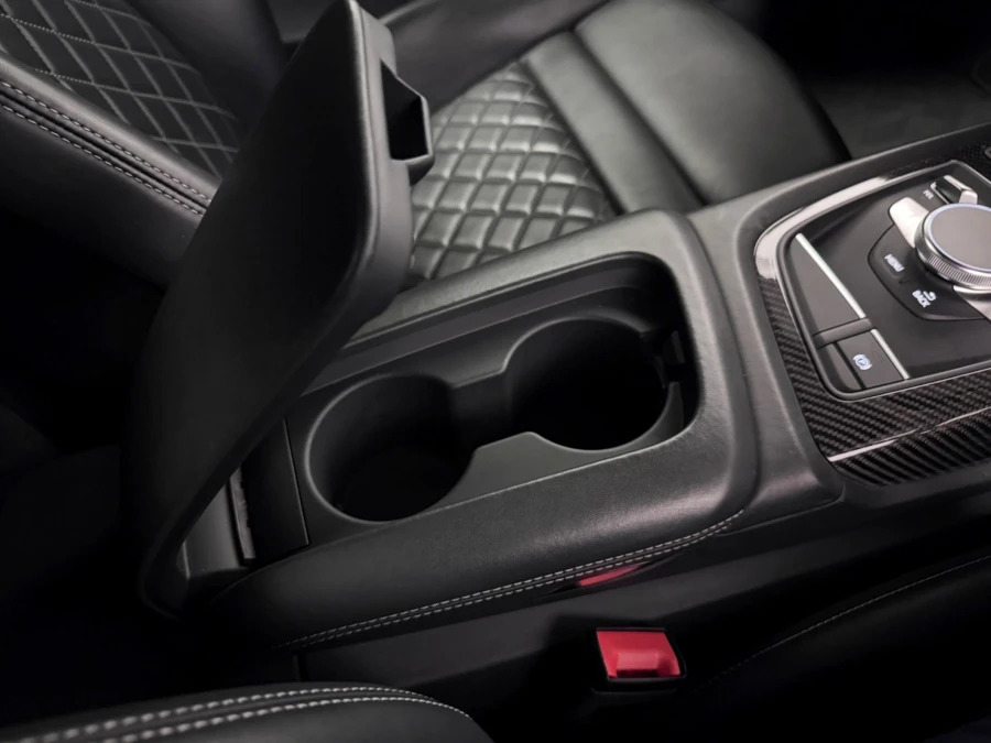 Audi R8 Spyder Carbon Black V10 Performance Quattro 620Ps #29