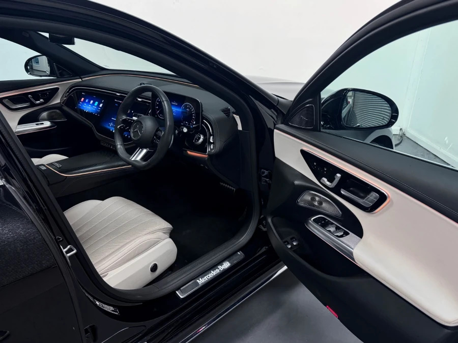 Mercedes-Benz E Class E200 Amg Line Premium Plus 9G-tronic White #14
