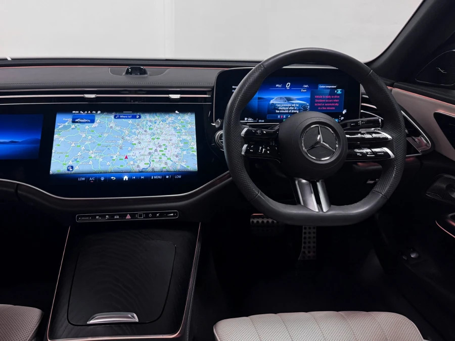Mercedes-Benz E Class E200 Amg Line Premium Plus 9G-tronic White #12