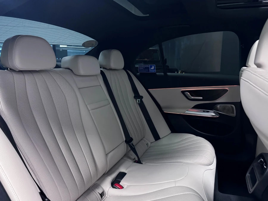 Mercedes-Benz E Class E200 Amg Line Premium Plus 9G-tronic White #9