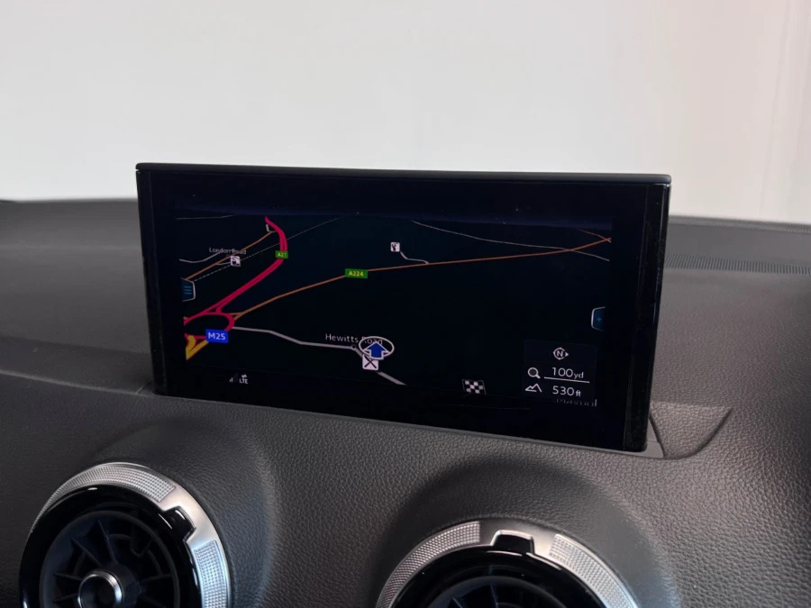 Audi SQ2 Black Edition Tfsi 300 Ps S Tronic Blue #8