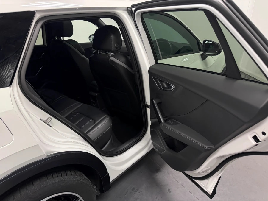 Audi SQ2 Black Edition Tfsi 300 Ps S Tronic Blue #22