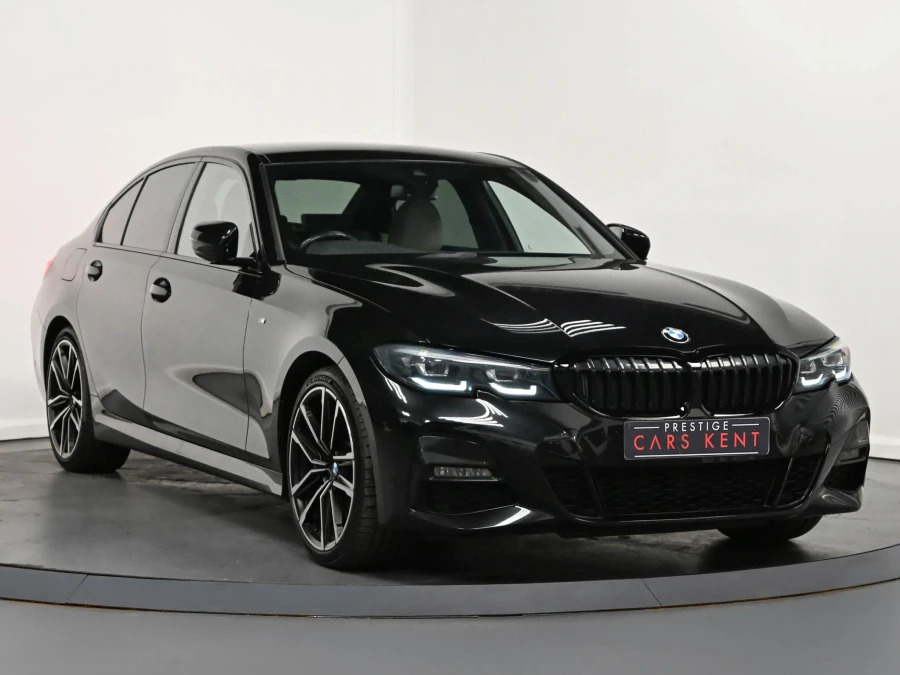 BMW 3 Series 320I Xdrive M Sport Saloon GV21NPX Black