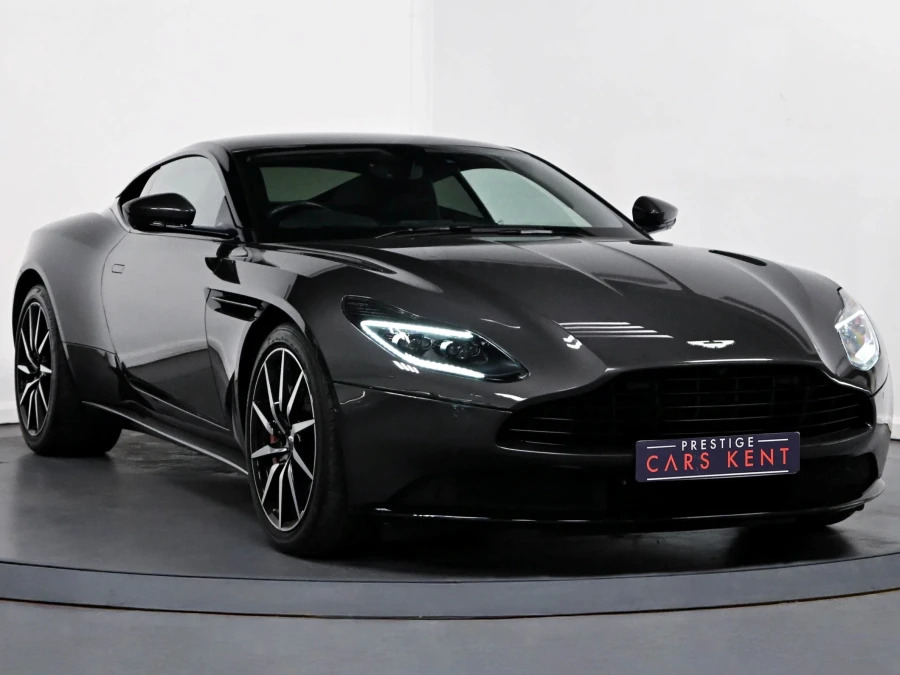 Aston Martin DB11 4.0 V8 Coupe Euro 6 Ss 510 Ps Silver