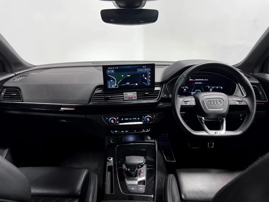 Audi Q5 2.0 Tdi 40 Edition 1 Suv S Tronic Quatt BL22ZNU Black #2