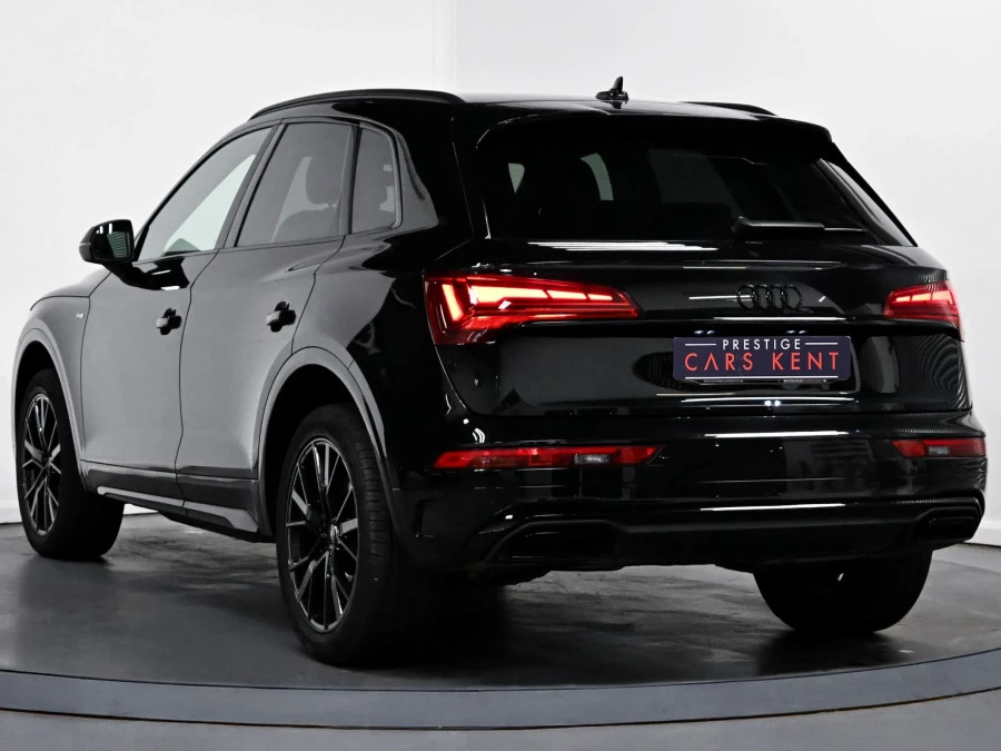 Audi Q5 2.0 Tdi 40 Edition 1 Suv S Tronic Quatt BL22ZNU Black #3