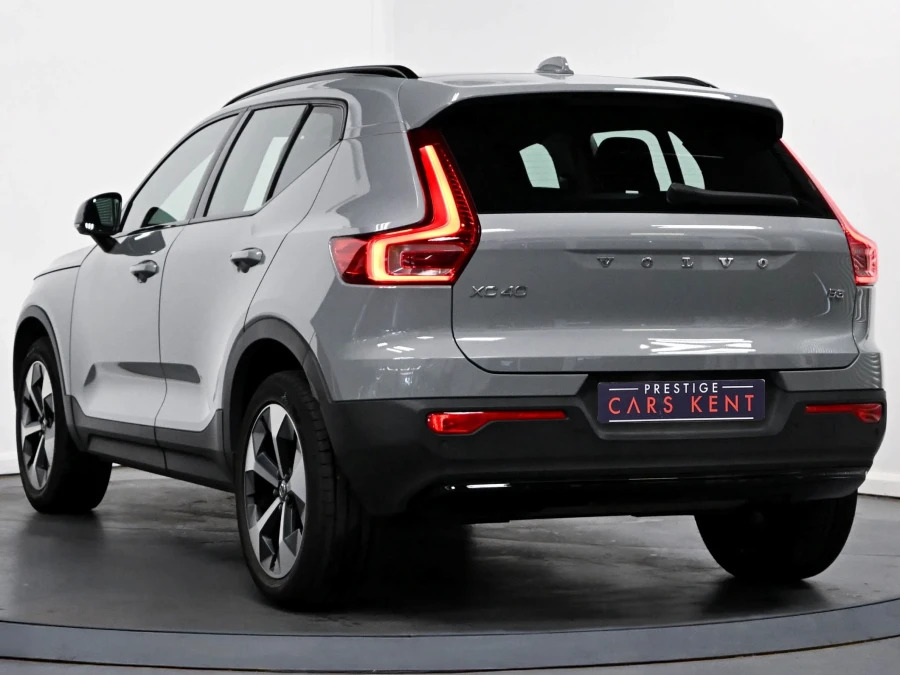 Volvo XC40 Plus Dark B3 163 Hp KP74GZN Grey #3