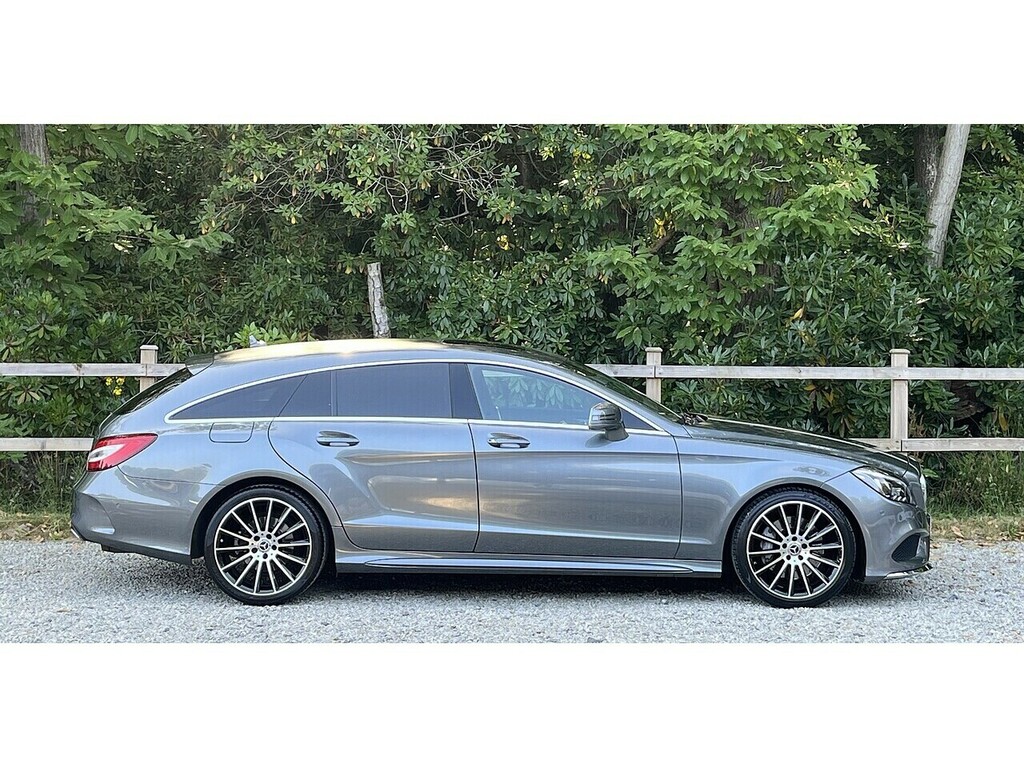 Mercedes-Benz CLS Cls350d V6 Amg Line Black #3