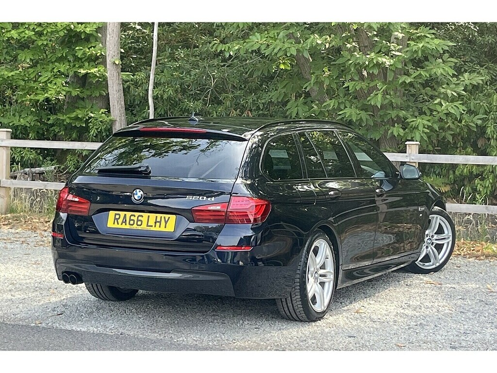 BMW 5 Series 520D M Sport Black #4