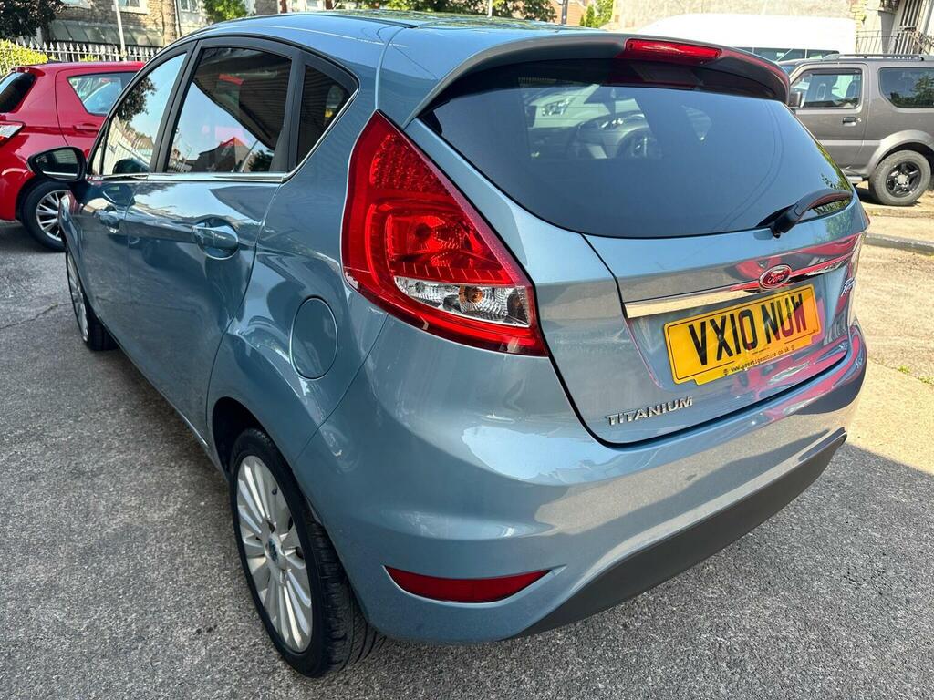 Ford Fiesta Hatchback 1.4 Titanium 201060 Blue #2
