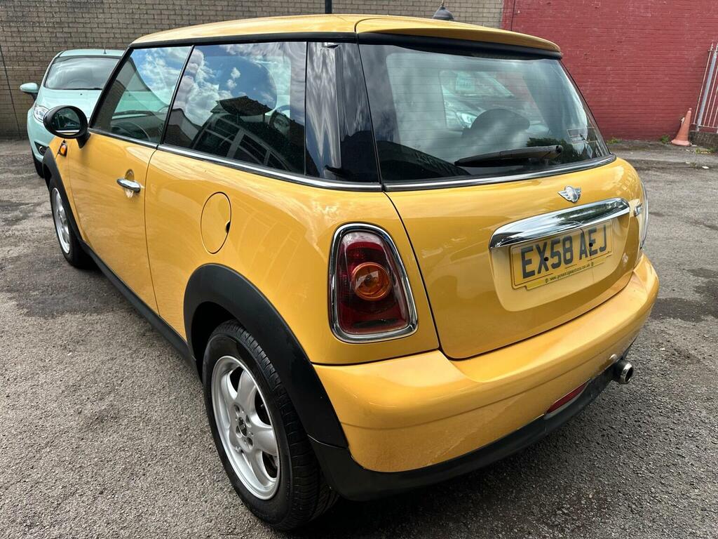 Mini Hatch Hatchback 1.4 One Euro 4 200858 Yellow #2