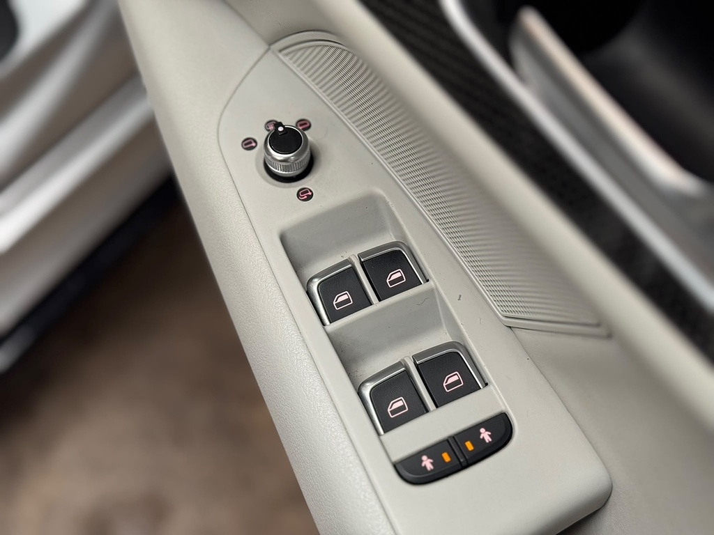 Audi S7 4.0 Tfsi V8 White #14