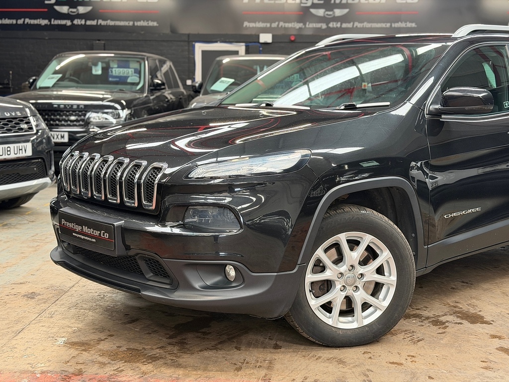 Jeep Cherokee Suv 2.0 Cherokee 2.0 140Hp Fwd Limited 201 White #20