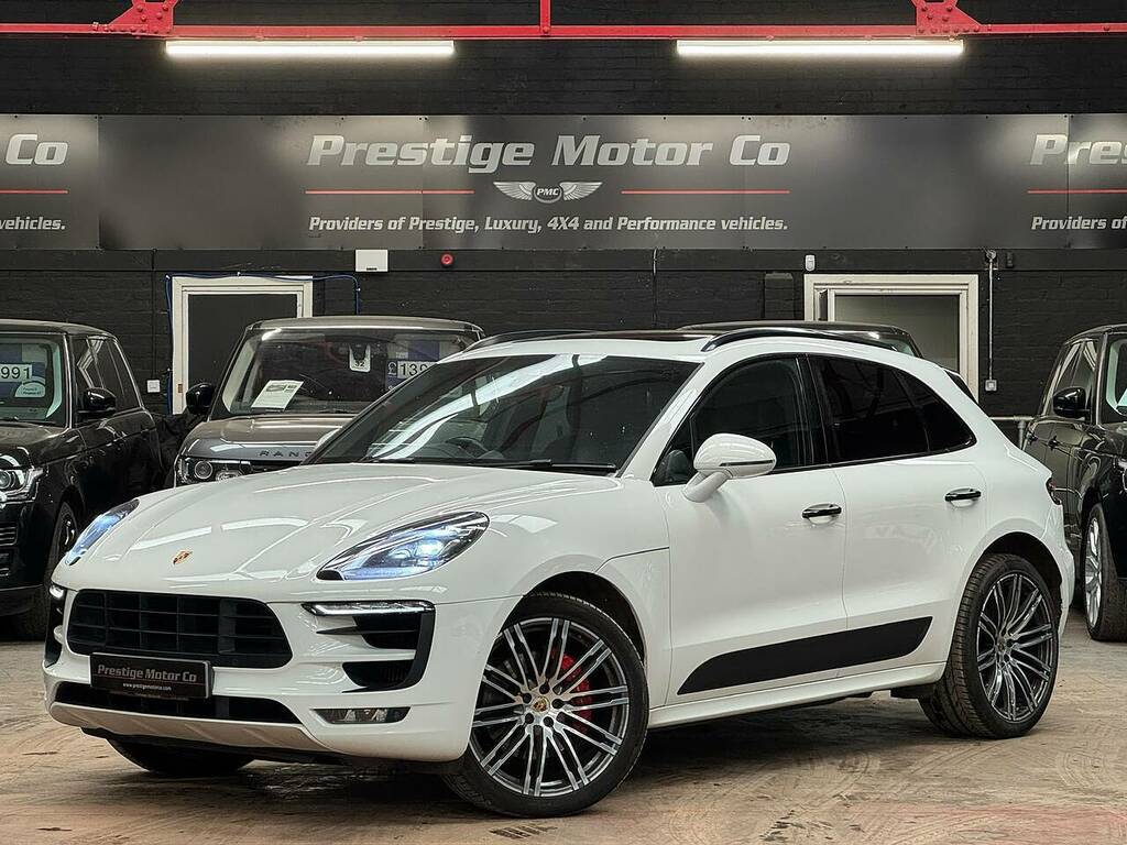 Porsche Macan T V6 Gts White