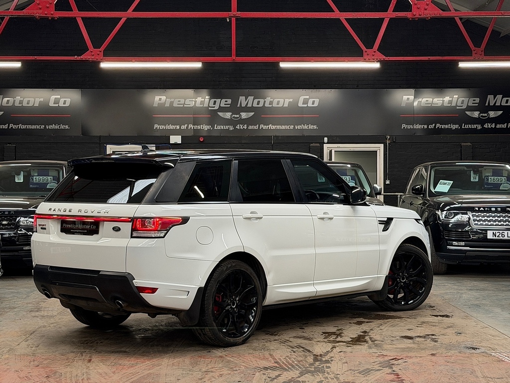 Land Rover Range Rover Sport Sd V6 Dynamic OE16VDZ White #4
