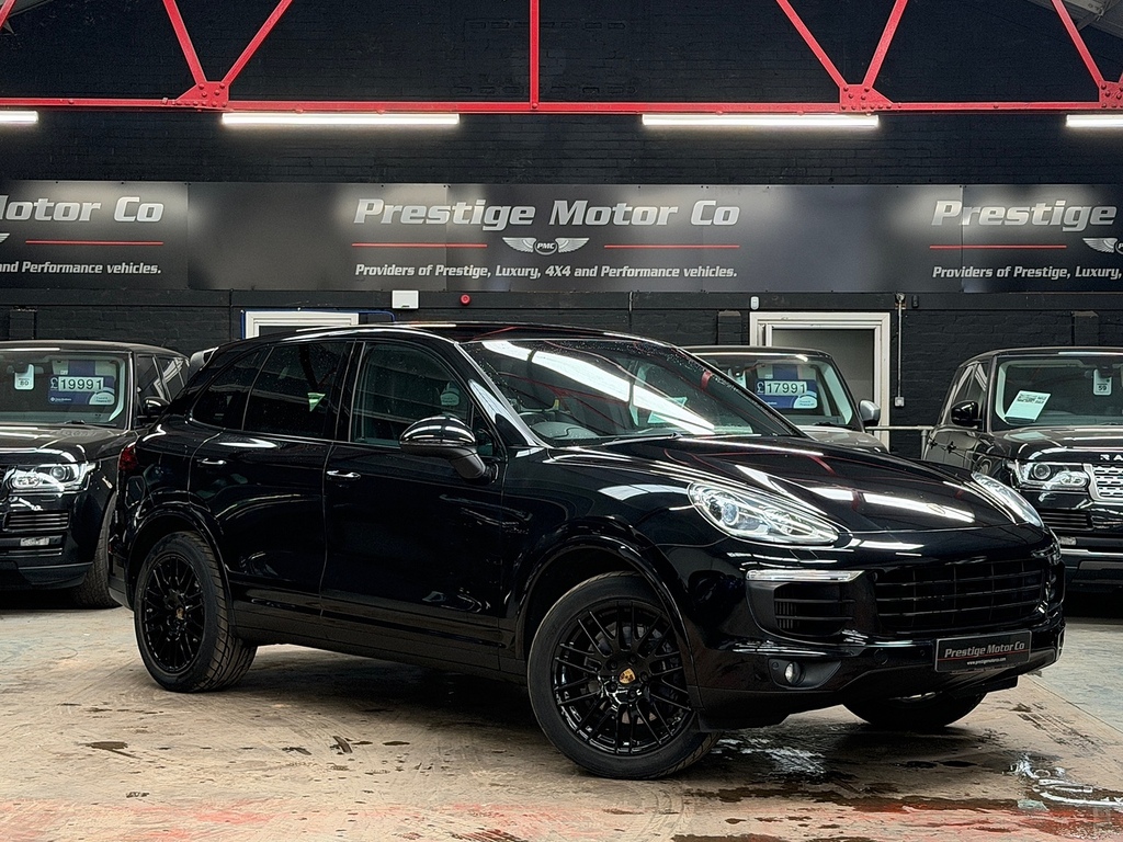 Porsche Cayenne Td V6 Platinum Edition Black #2