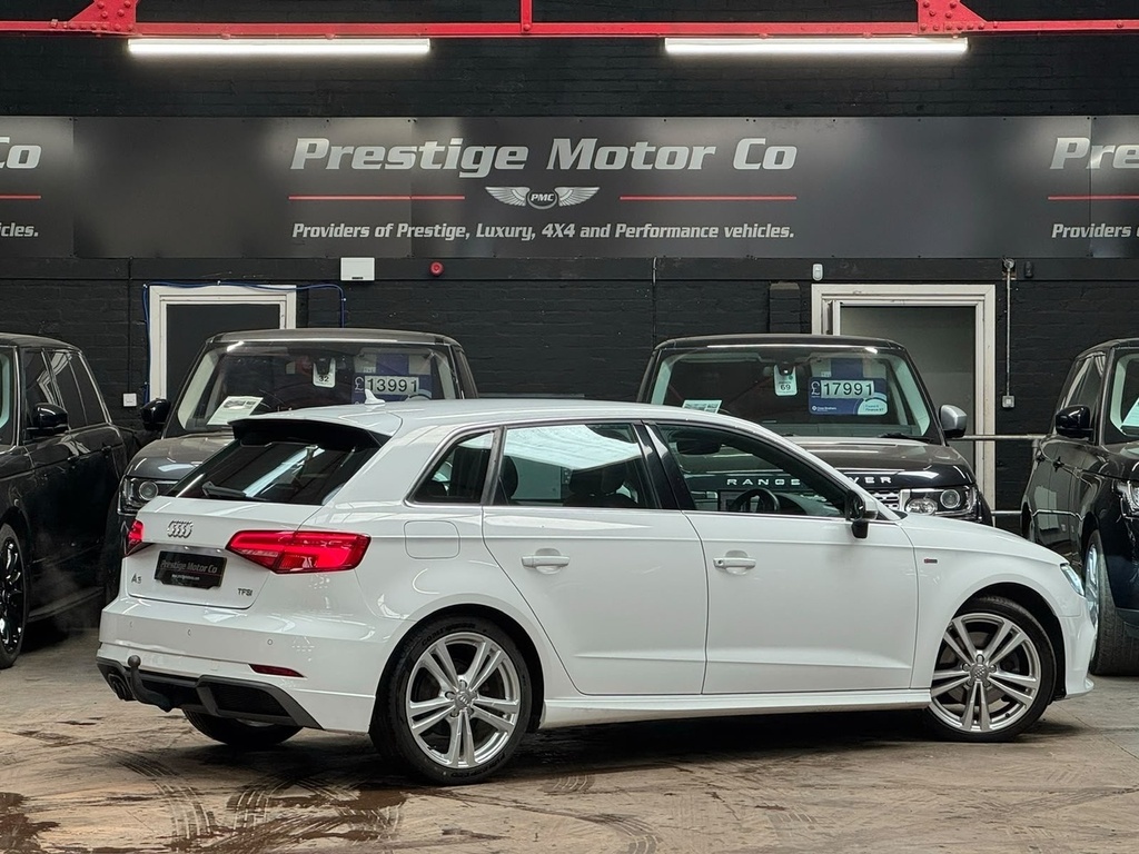 Audi A3 Tfsi S Line White #4