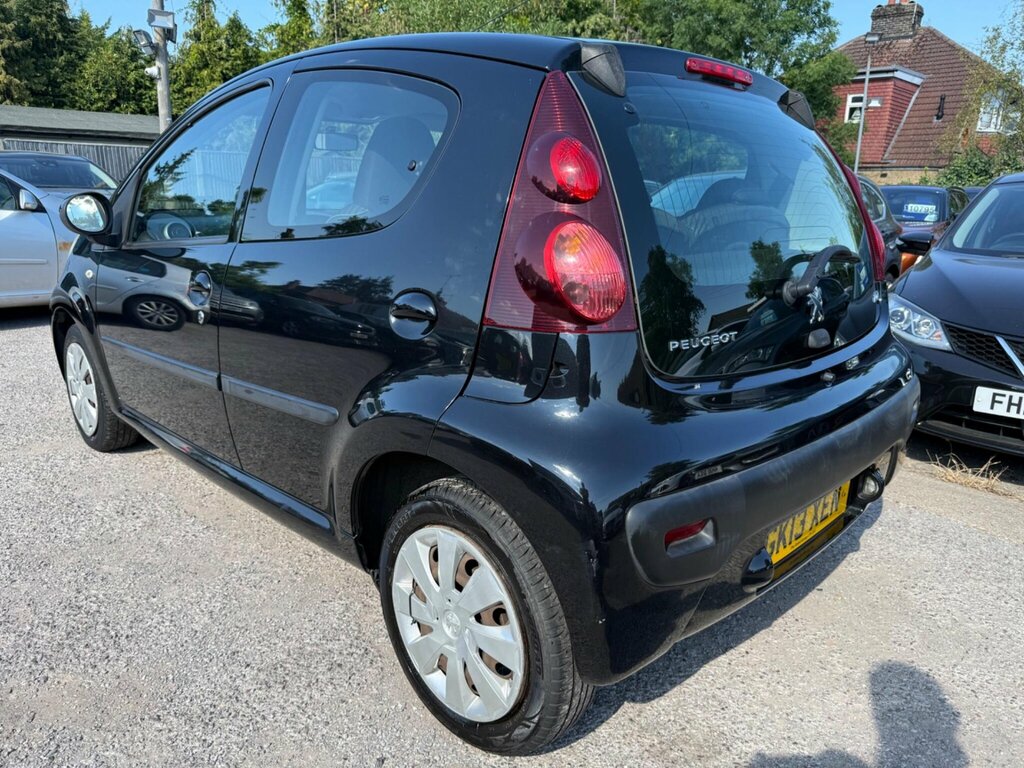Peugeot 107 1.0 12V Active Euro 5 Black #4