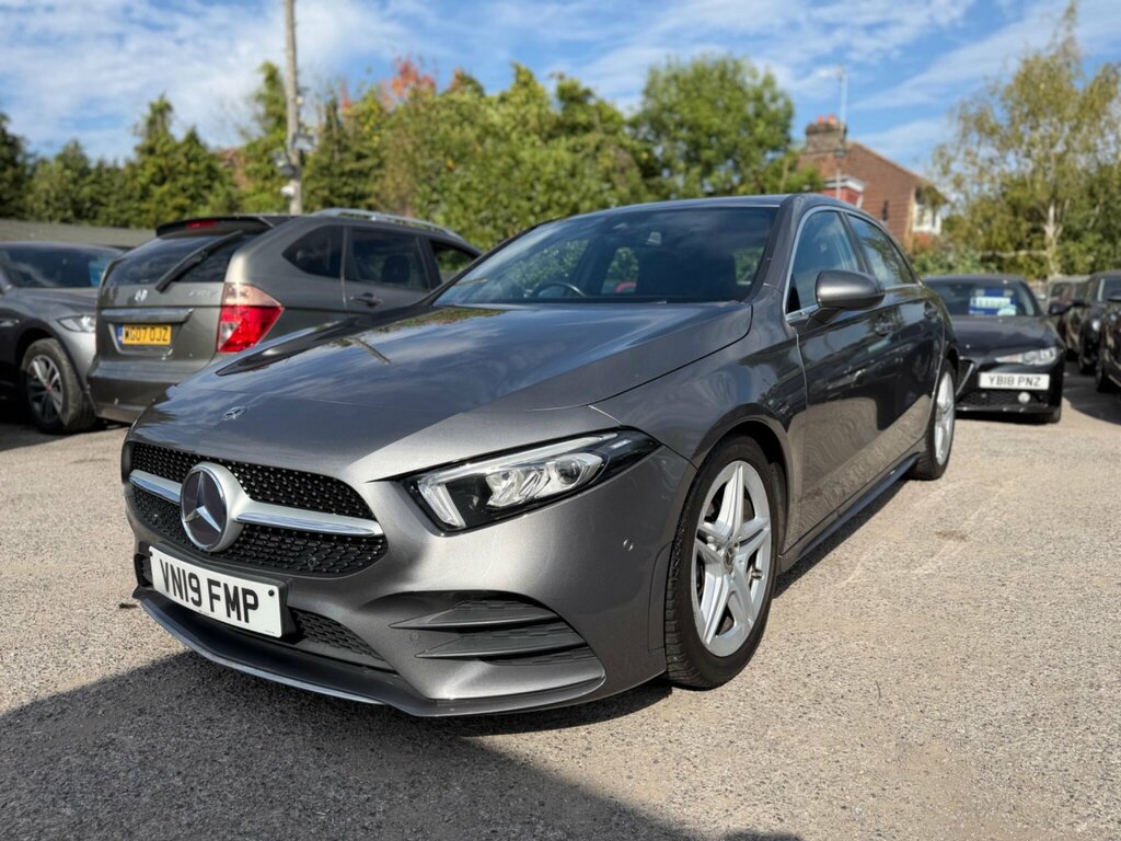 Mercedes-Benz A Class 1.5 A180d Amg Line Executive 7G-dct Euro 6 Ss VN19FMP Grey #3