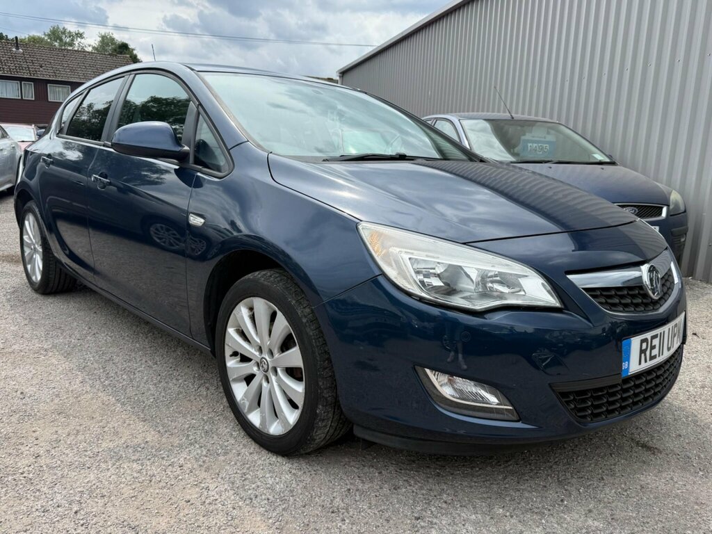 Vauxhall Astra 1.4T 16V Exclusiv Euro 5 Blue