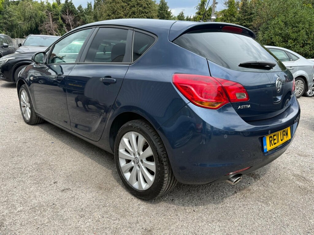 Vauxhall Astra 1.4T 16V Exclusiv Euro 5 Blue #4