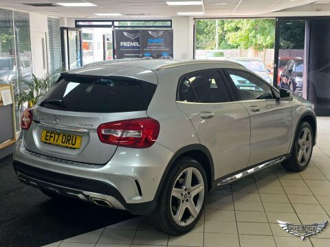 Mercedes-Benz GLA Class 1.6 Gla200 Amg Line Suv Euro 6 White #72